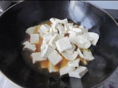 点豆腐的卤水怎么做,古代点豆腐的卤水怎么做